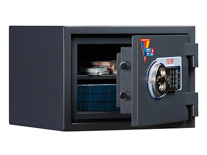 Sef otporan na vatru VALBERG GARANT  32 EL